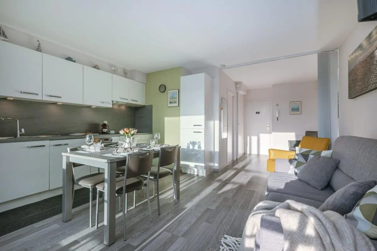 Huswell - Charming Studio With Terrace Nearby The Beach Apartment Middelkerke